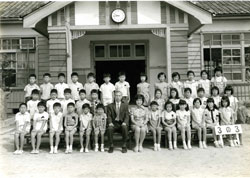 七宝小学校　３－３